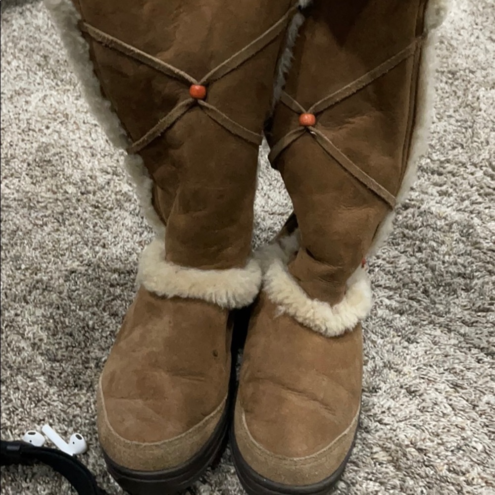 Ugh Boots Size 10